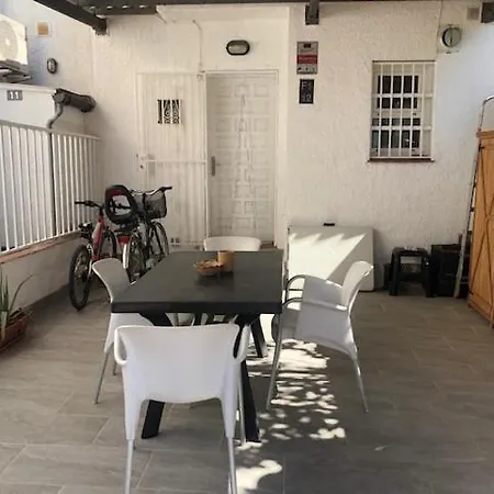 A061 Casa Puigmal * Empuriabrava